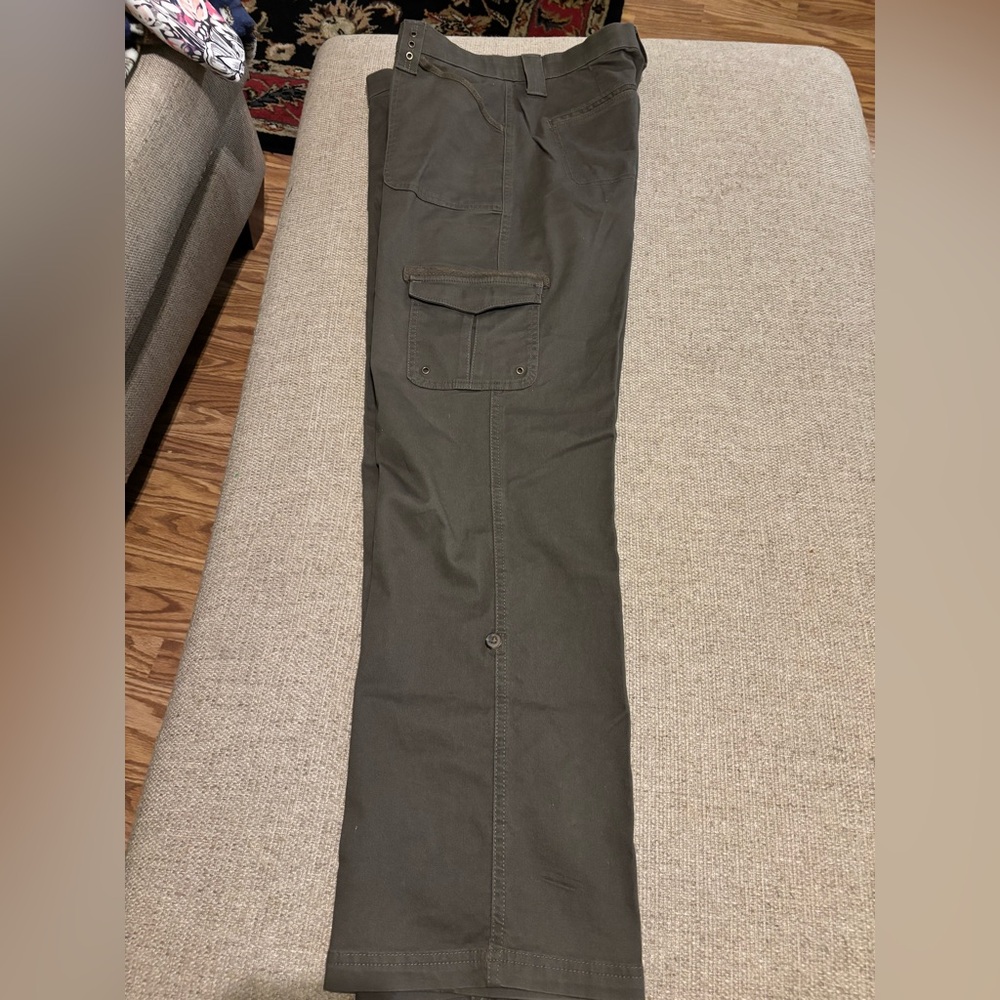 Lee Comfort Waistband Straight Leg / Capri Pants